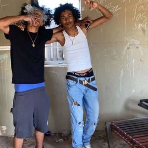 Meet your Posher, La